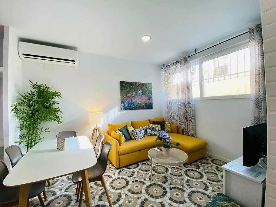 Bazan Wabi Malaga Apartment